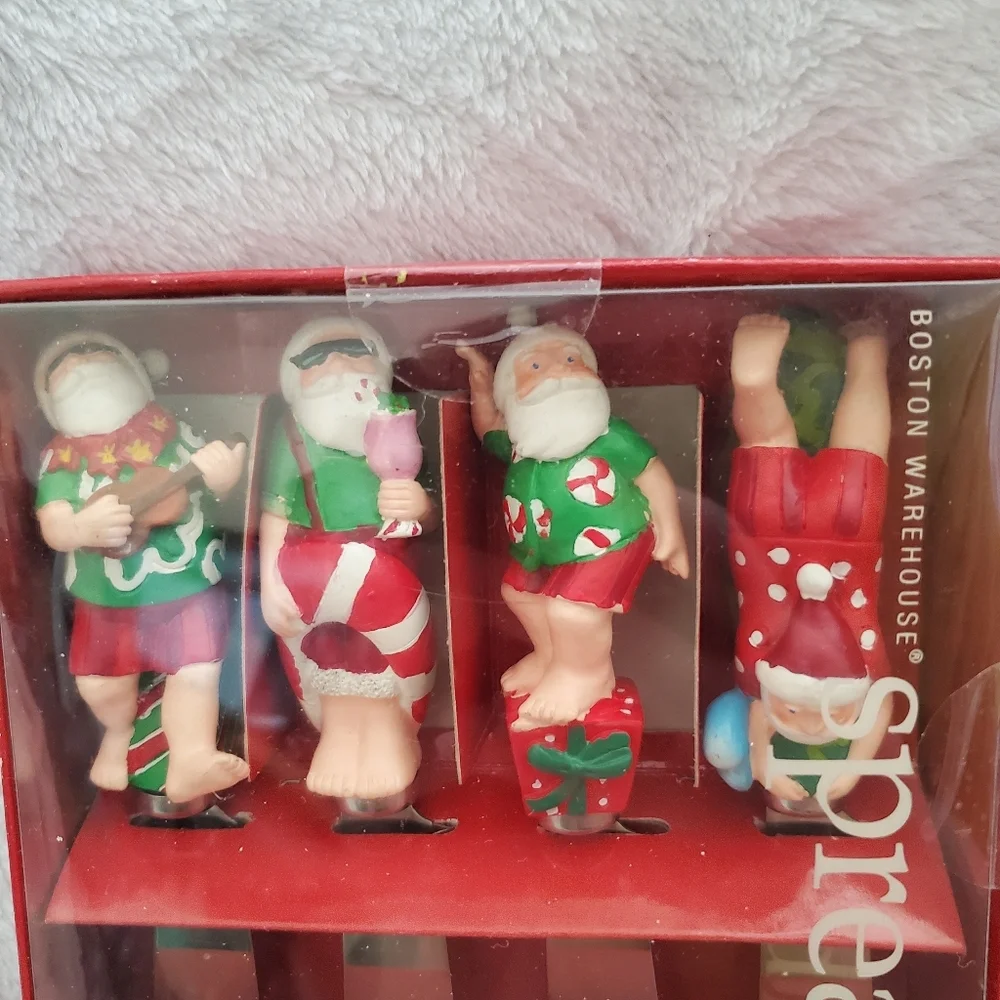 NIB Vintage Boston Warehouse Tropical Santa Holiday Spreaders Set of 4
